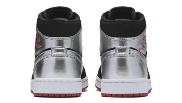 Nike Air Jordan 1 Mid Tops Johnny Kilroy Miesten Kengät Musta Hopea