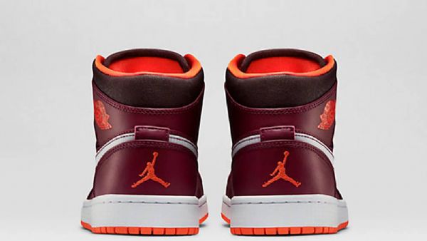 Nike Air Jordan 1 Mid Tops Joukkuekengät Miehille Punainen