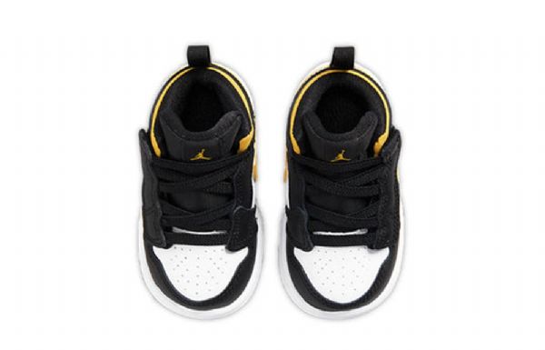 Nike Air Jordan 1 Mid Tops Kaikki Lasten Kengät Musta Valkoinen Kulta