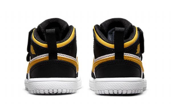 Nike Air Jordan 1 Mid Tops Kaikki Lasten Kengät Musta Valkoinen Kulta