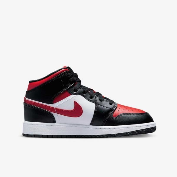 Nike Air Jordan 1 Mid Tops Kengät Lapsille Musta Valkoinen Punainen