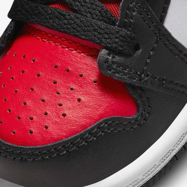 Nike Air Jordan 1 Mid Tops Kengät Lapsille Musta Valkoinen Punainen
