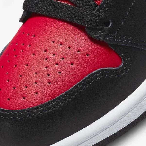 Nike Air Jordan 1 Mid Tops Kengät Lapsille Musta Valkoinen Punainen