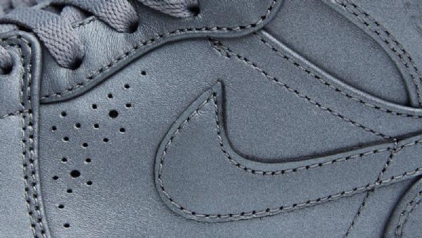 Nike Air Jordan 1 Mid Tops Kengät Miehille Harmaa