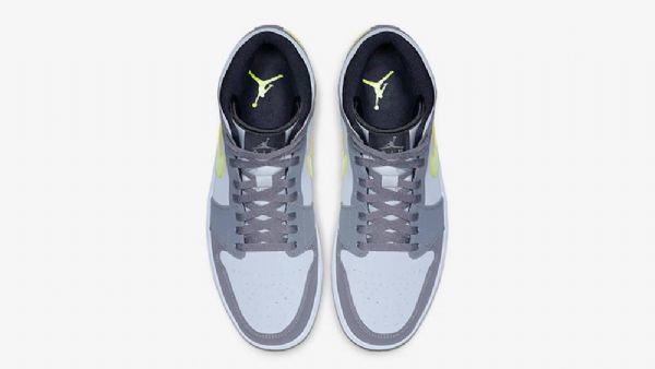 Nike Air Jordan 1 Mid Tops Kengät Miehille Harmaa