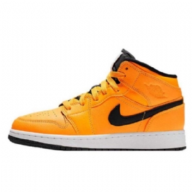 Nike Air Jordan 1 Mid Tops Kengät Miehille Kulta Musta