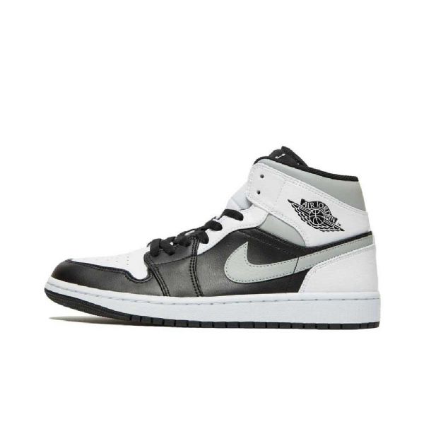 Nike Air Jordan 1 Mid Tops Kengät Miehille Musta Harmaa