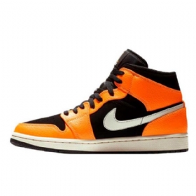 Nike Air Jordan 1 Mid Tops Kengät Miehille Musta Oranssi