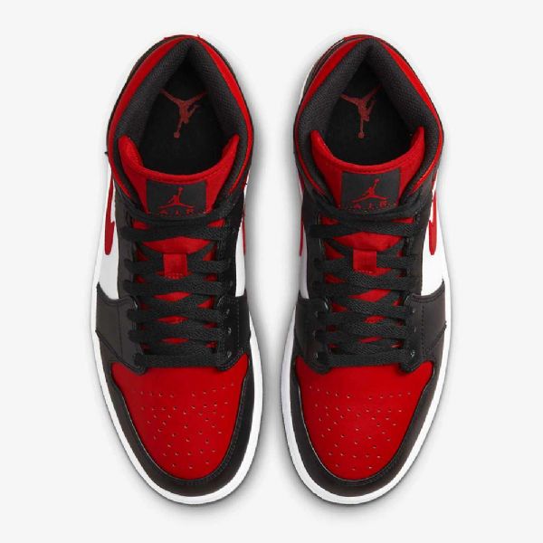 Nike Air Jordan 1 Mid Tops Kengät Miehille Musta Valkoinen Punainen