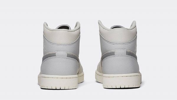 Nike Air Jordan 1 Mid Tops Kengät Miehille Vaaleanharmaa