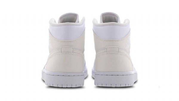 Nike Air Jordan Air 1 Mid Tops Kengät Miehille Valkoinen