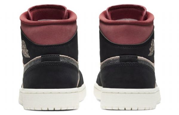 Nike Air Jordan 1 Mid Tops Retro Koripallokengät Naisille Monivärinen