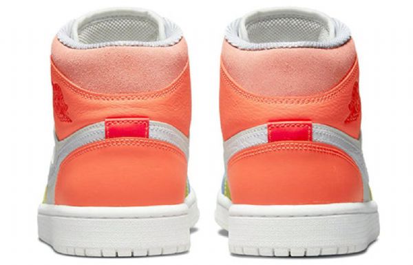 Nike Air Jordan 1 Mid Tops Retro Koripallokengät Naisille Monivärinen
