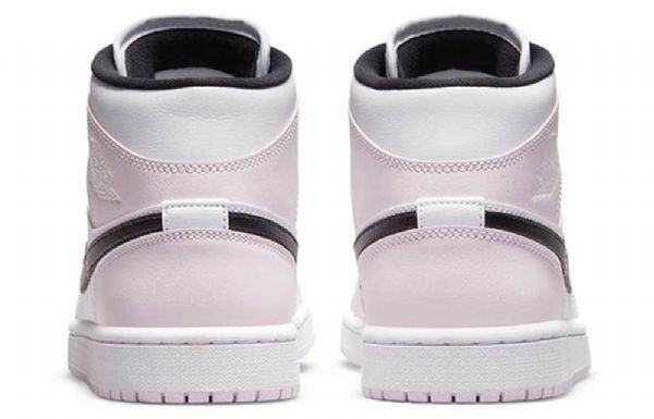 Nike Air Jordan 1 Mid Tops Retro Koripallokengät Naisille Pinkki