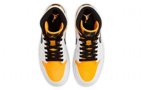 Nike Air Jordan 1 Mid Tops Retro Koripallokengät Naisille Valkoinen Kulta