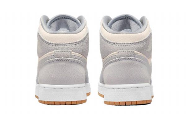 Nike Air Jordan 1 Mid Tops Se Gs Koripallokengät Miehille Harmaa