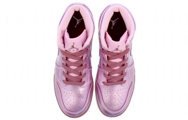 Nike Air Jordan 1 Mid Tops Se Gs Koripallokengät Miehille Pinkki