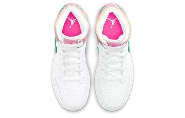 Nike Air Jordan 1 Mid Tops Se Gs Koripallokengät Miehille Valkoinen Pinkki