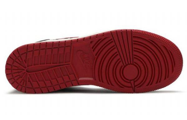 Nike Air Jordan 1 Mid Tops Se Gs Koripallokengät Miesten Musta Punainen