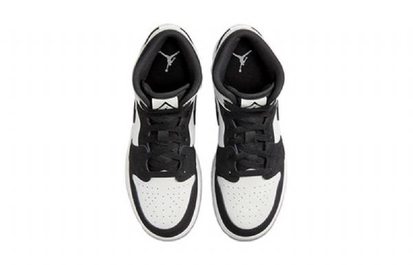 Nike Air Jordan 1 Mid Tops Se Gs Koripallokengät Miesten Musta Valkoinen