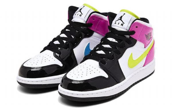 Nike Air Jordan 1 Mid Tops Se Gs Koripallokengät Miesten Musta Valkoinen Fuksia