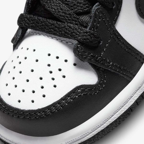 Nike Air Jordan 1 Mid Tops Se Kengät Lapsille Musta Valkoinen Coral