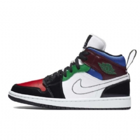 Nike Air Jordan 1 Mid Tops Se Patenttikengät Naisille Monivärinen