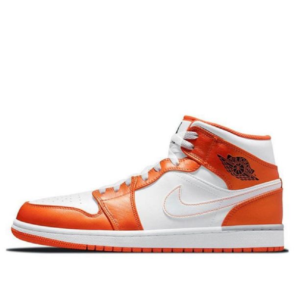 Nike Air Jordan 1 Mid Tops Se Retro Koripallokengät Miehille Oranssi
