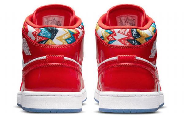 Nike Air Jordan 1 Mid Tops Se Retro Koripallokengät Miehille Punainen Valkoinen