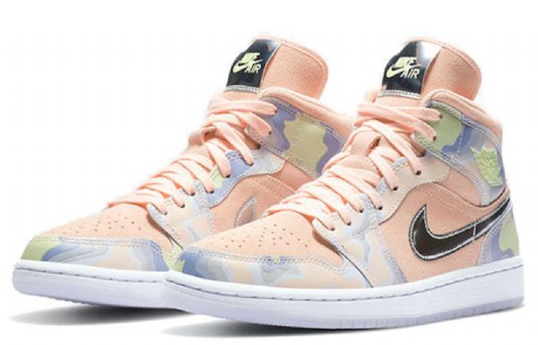 Nike Air Jordan 1 Mid Tops Se Retro Koripallokengät Naisille Coral