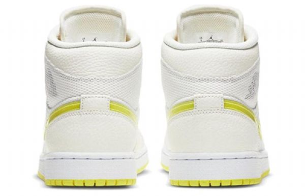 Nike Air Jordan 1 Mid Tops Se Retro Koripallokengät Naisille Keltainen