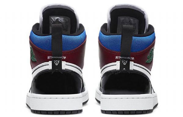 Nike Air Jordan 1 Mid Tops Se Retro Koripallokengät Naisille Monivärinen