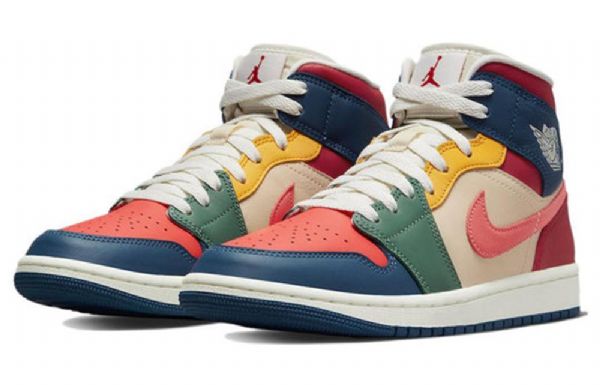 Nike Air Jordan 1 Mid Tops Se Retro Koripallokengät Naisille Monivärinen