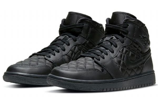 Nike Air Jordan 1 Mid Tops Se Retro Koripallokengät Naisille Musta
