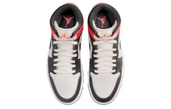 Nike Air Jordan 1 Mid Tops Se Retro Koripallokengät Naisille Musta Punainen