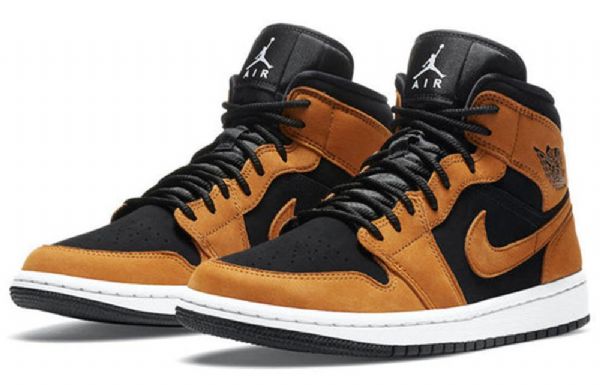 Nike Air Jordan 1 Mid Tops Se Retro Koripallokengät Naisille Ruskea Valkoinen