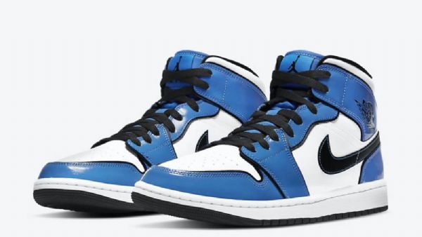 Nike Air Jordan 1 Mid Tops Se Signal Kengät Naisille Siniset