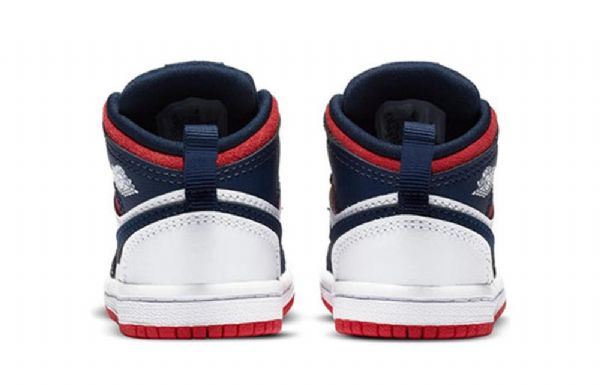 Nike Air Jordan 1 Mid Tops Se Td Kengät Lapsille Laivastonvalkoinen