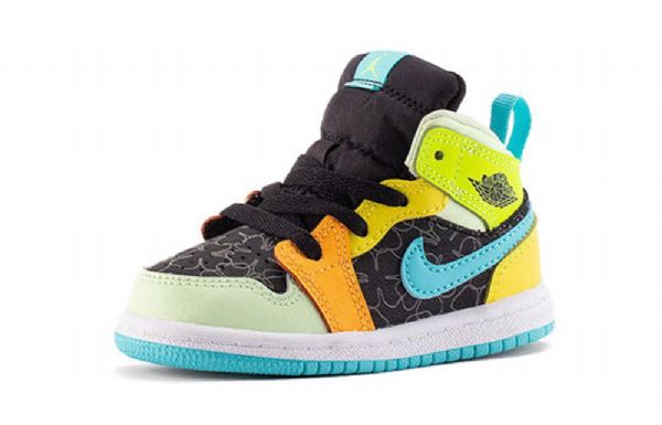 Nike Air Jordan 1 Mid Tops Se Td Kengät Lapsille Monivärinen