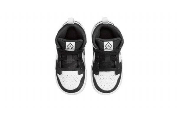 Nike Air Jordan 1 Mid Tops Se Td Kengät Lapsille Mustavalkoinen