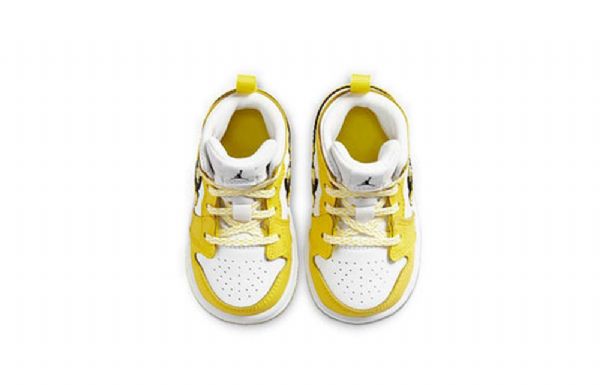 Nike Air Jordan 1 Mid Tops Se Td Kengät Lapsille Vaaleanpunainen Keltainen