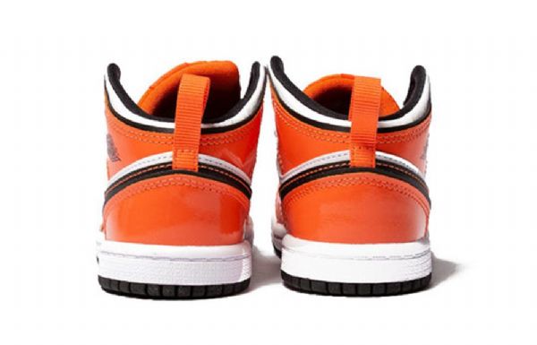 Nike Air Jordan 1 Mid Tops Se Td Retro Koripallokengät Lapsille Oranssi