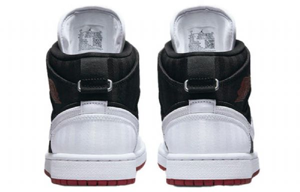 Nike Air Jordan 1 Mid Tops Se Utility Retro Koripallokengät Naisille Valkoinen Musta Punainen
