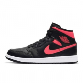 Nike Air Jordan 1 Mid Tops Sireenikengät Naisille Musta Punainen