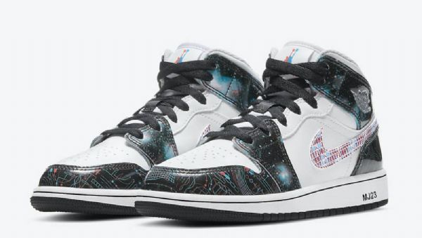 Nike Air Jordan 1 Mid Tops Take Flight Kengät Naisille Mustavalkoinen
