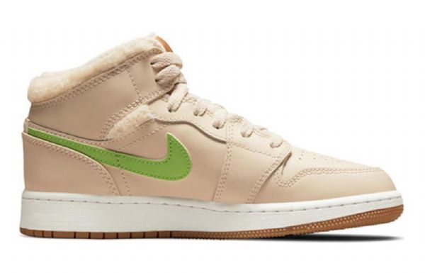 Nike Air Jordan 1 Mid Tops Utility Gs Koripallokengät Miehille Khaki