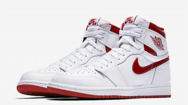 Nike Air Jordan 1 Miesten Kengät Punainen