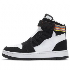 Nike Air Jordan 1 Nova Xx Retro Koripallokengät Naisille Moniväriset