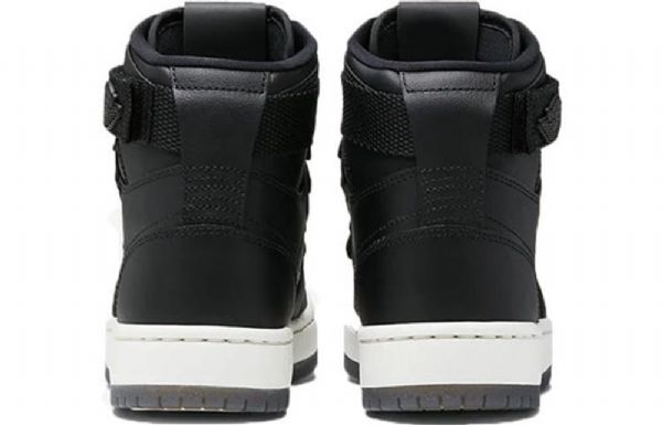 Nike Air Jordan 1 Nova Xx Retro Koripallokengät Naisille Mustat