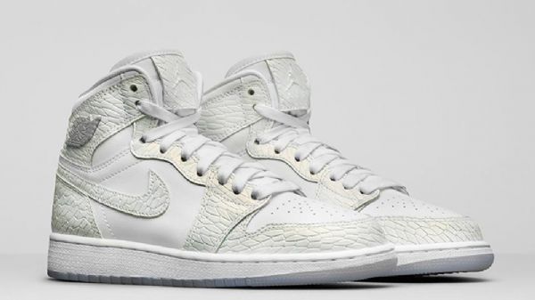 Nike Air Jordan 1 Perijatar Kengät Miehille Valkoinen